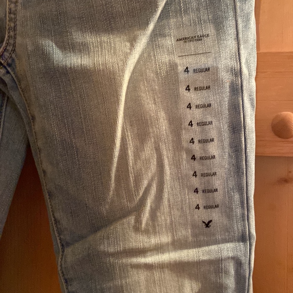 American Eagle Mended Blues Skinny Jeans size 4 - Picture 2 of 5